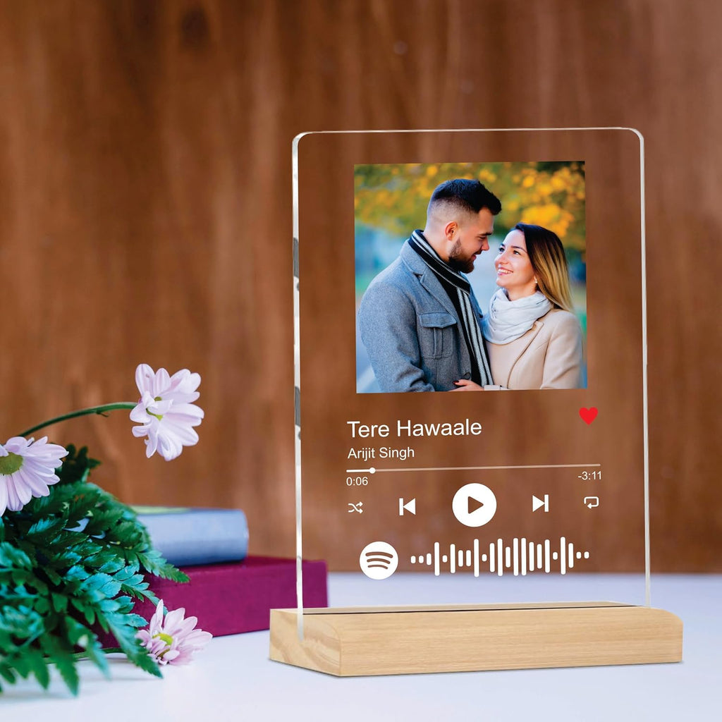 Giftplease Customized Photo & Spotify Plaque,Personalized Tabletop Rectangular Photo Frame With Wooden Stand,Spotify Frame,Gift,Birthday,Anniversary,Gift For Brother & Sister(6 * 9 Inches,Transparent)